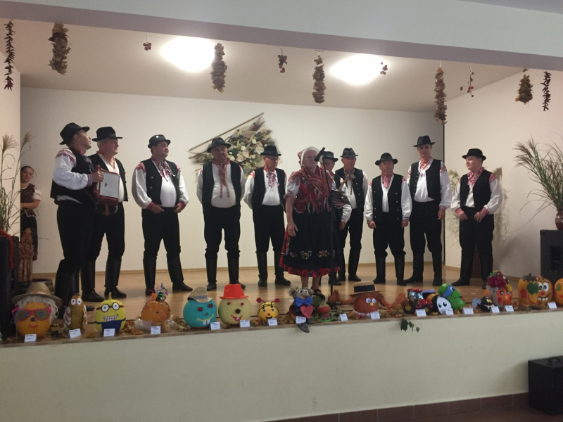 Úcta k starším - 4.10.2015