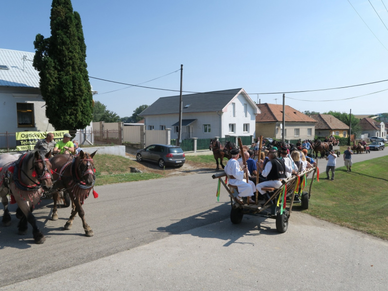 Požehnanie sochy sv. Jána Nepomuckého