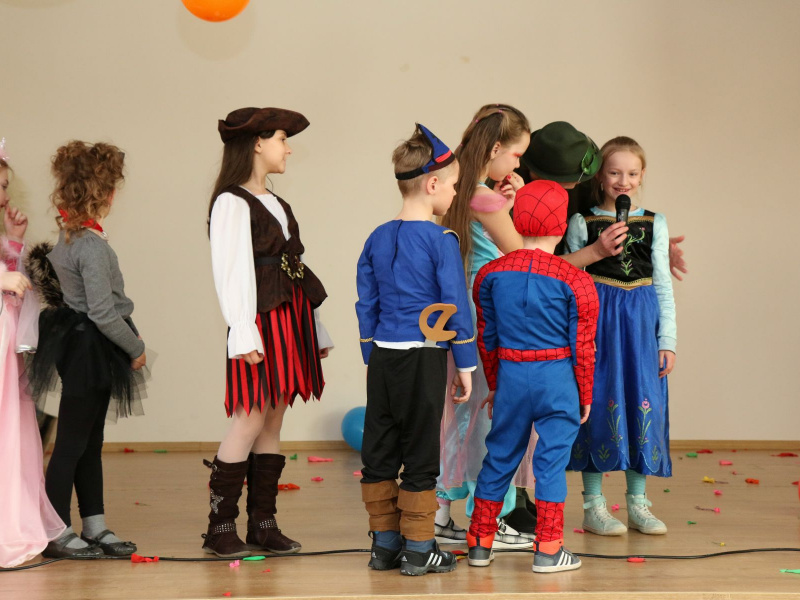 Hruboňovská prehliadka detských folklórnych súborov a ľudovej hu