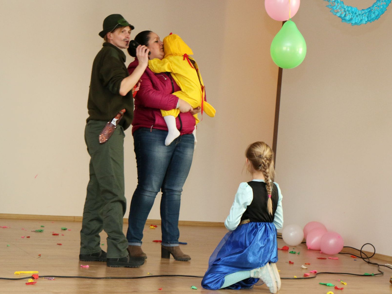 Hruboňovská prehliadka detských folklórnych súborov a ľudovej hu