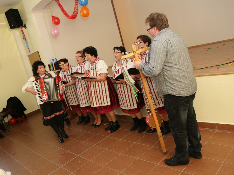 Hruboňovská prehliadka detských folklórnych súborov a ľudovej hu
