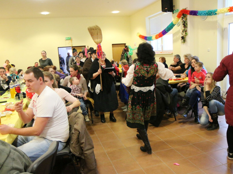 Hruboňovská prehliadka detských folklórnych súborov a ľudovej hu